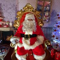 La maison du Père Noël et son trône - studio photos Maquarella