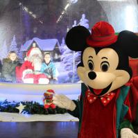 Studio photos - Le Père Noël dans sa bulle géante